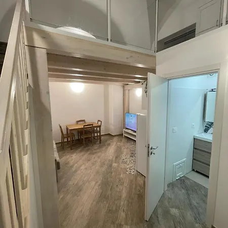 Amuri Apartment